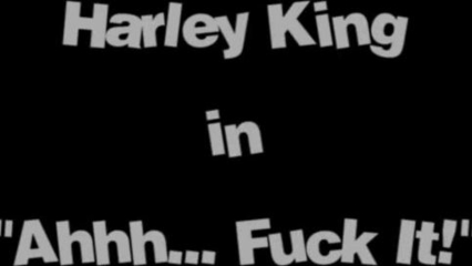 Я трахнул свою сводную сестру, когда увидел ее голой в душе