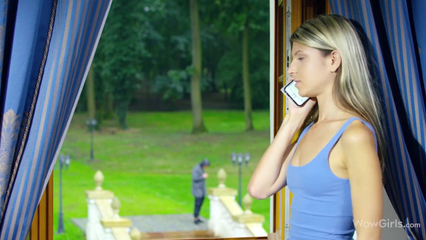 Эта худая русская порно звезда любит секс в разных позах