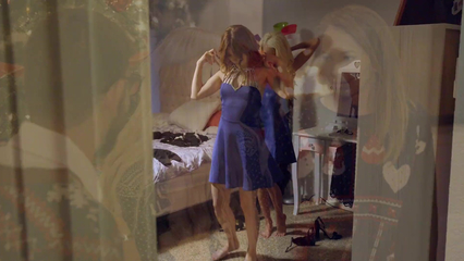 Отлизал киску сводной сестре, а теперь трахну ее своим членом