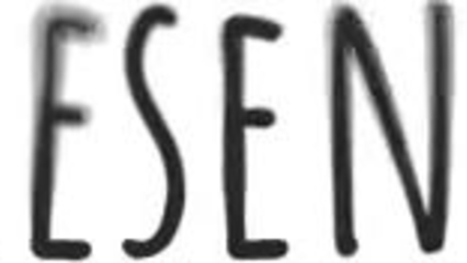 Дал зрелой училке поиграть с членом, чтобы поставила зачет