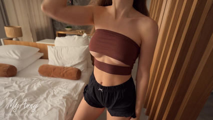 Присунул в киску грудастой подруге, пока у нее не начались месячные