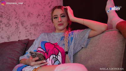 Сестра, какая же ты шлюха – предложил потрахаться, и она согласилась