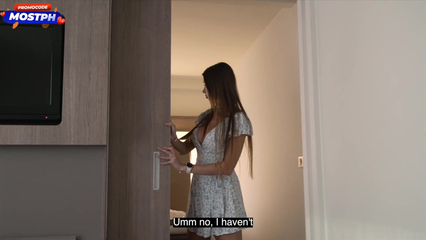 Сводный брат путем обмана заставил меня взять в рот член