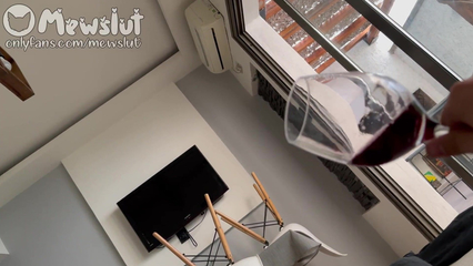 Согласилась на жесткий секс с хулиганом, только бы он оставил моего парня в покое